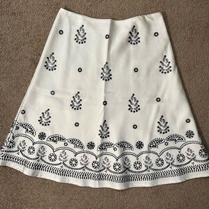 White House Black Market | Elegant White and Black A-Line Skirt